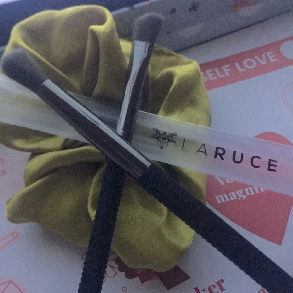 LARUCE Angled Shading and Tapered Blending Brushes